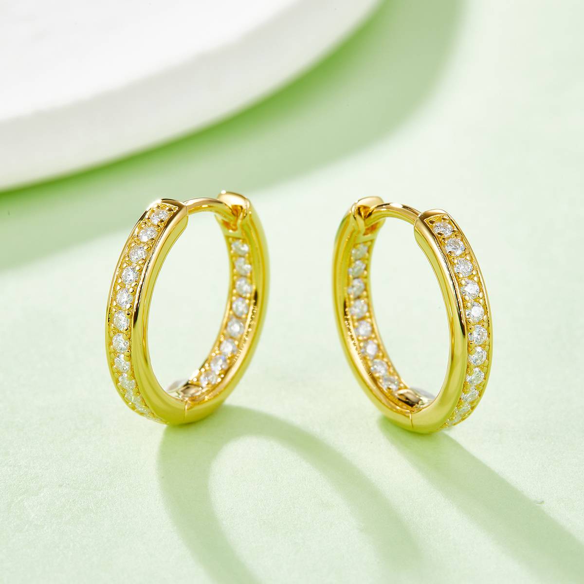 Single Row Half Earrings S925 Silver Moissanite Grade D 0.32CT